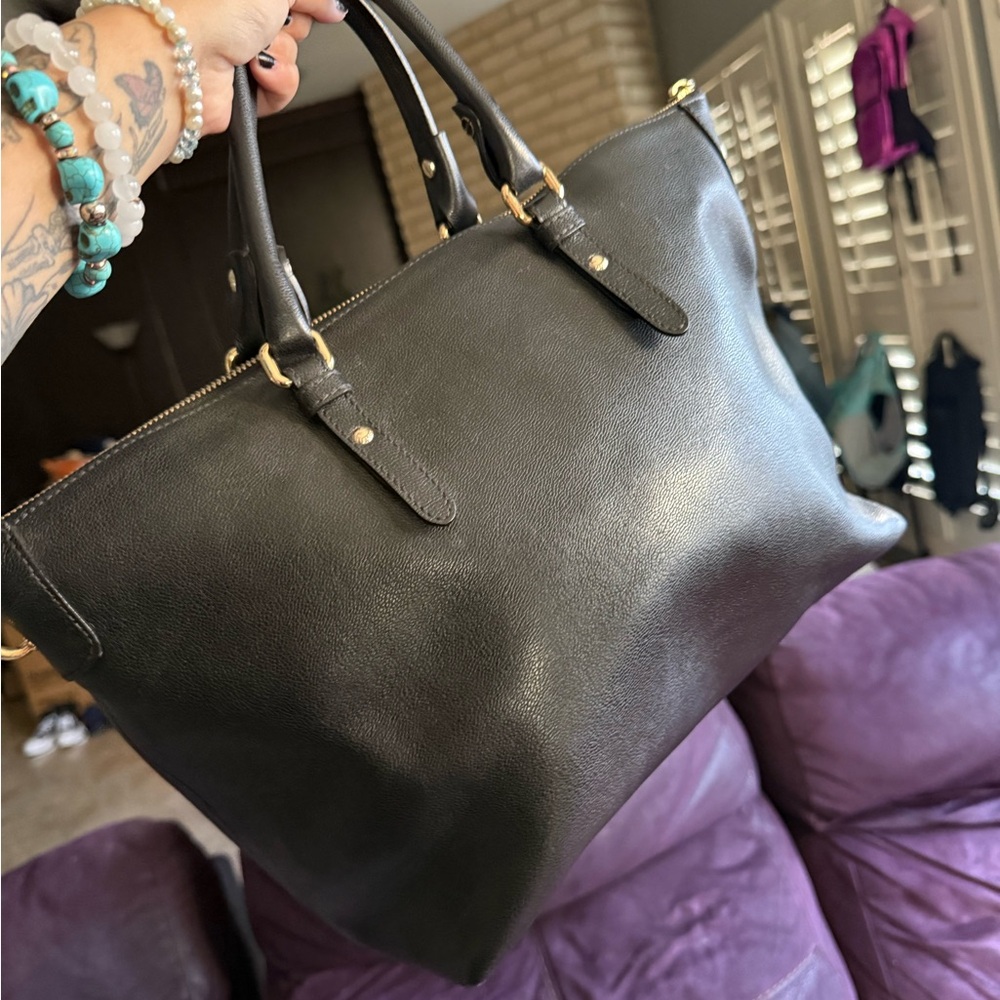 DISCOUNTED Versace LaMedusa tote bag - Picture 2 of 7